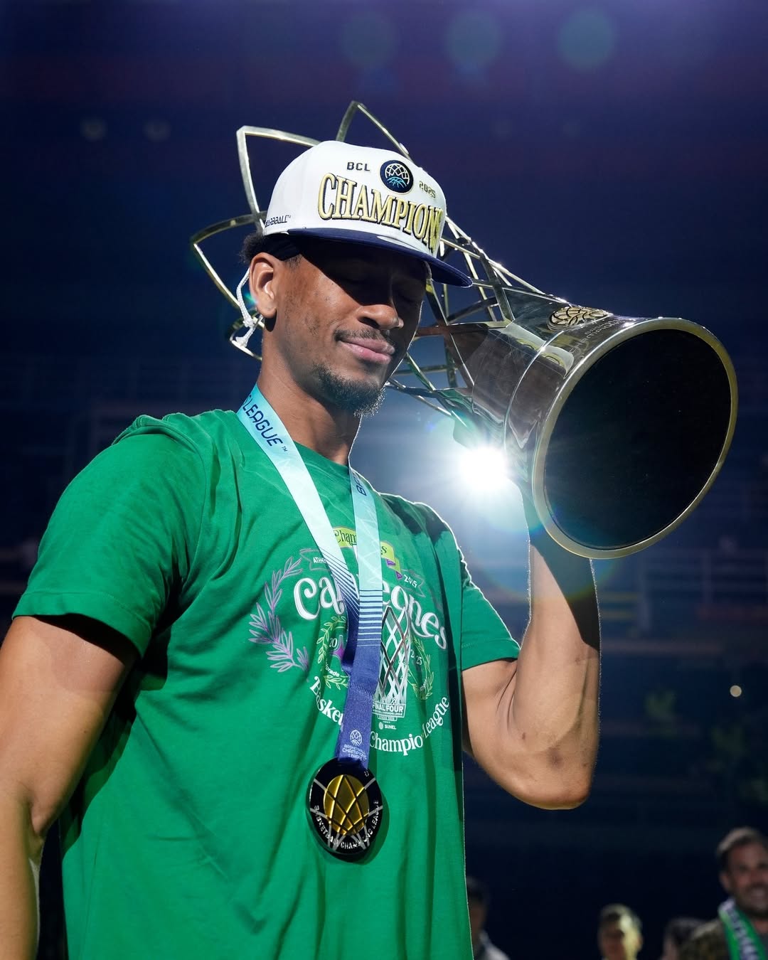 DearBBall Casquette Champions - Basketball Champions League Edition Limitée