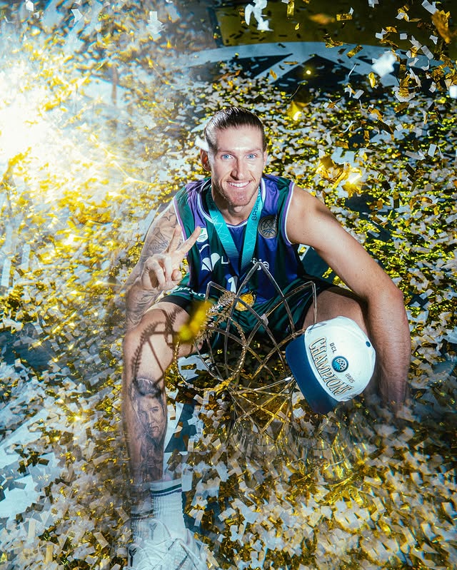 DearBBall Casquette Champions - Basketball Champions League Edition Limitée