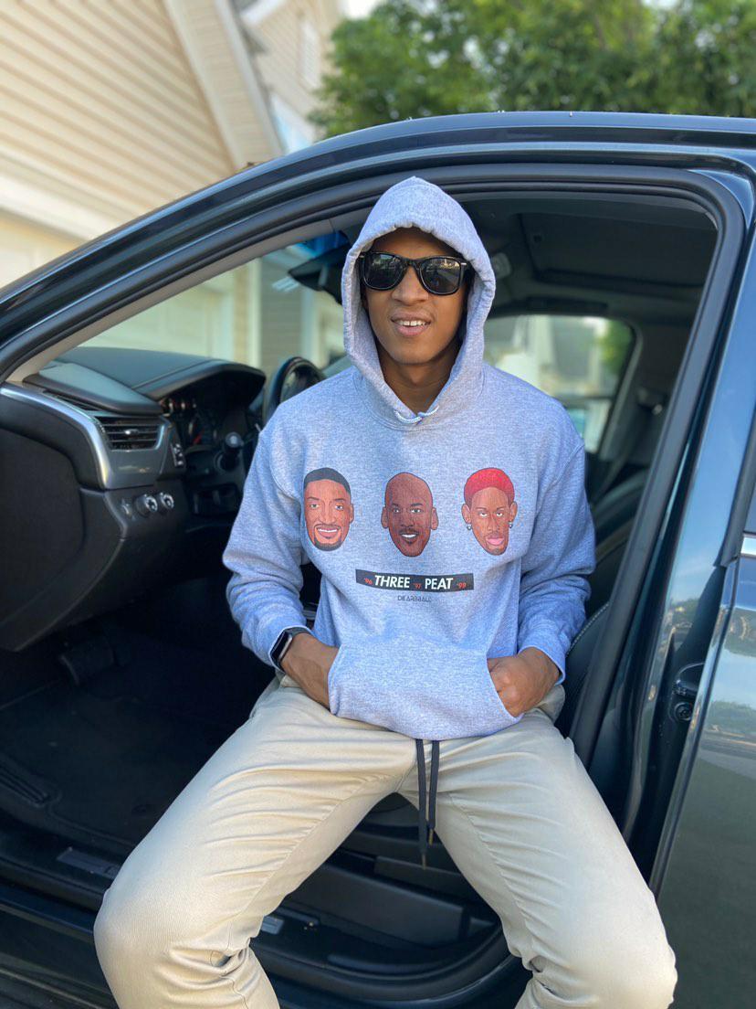 Dearbball_clients_satisfaits_basketball_tshirts_hoodies_sweats_nba_france_coques_telephone_iphones_samsung_best_team_ever_jordan_rodman_pippen_chicago_bulls